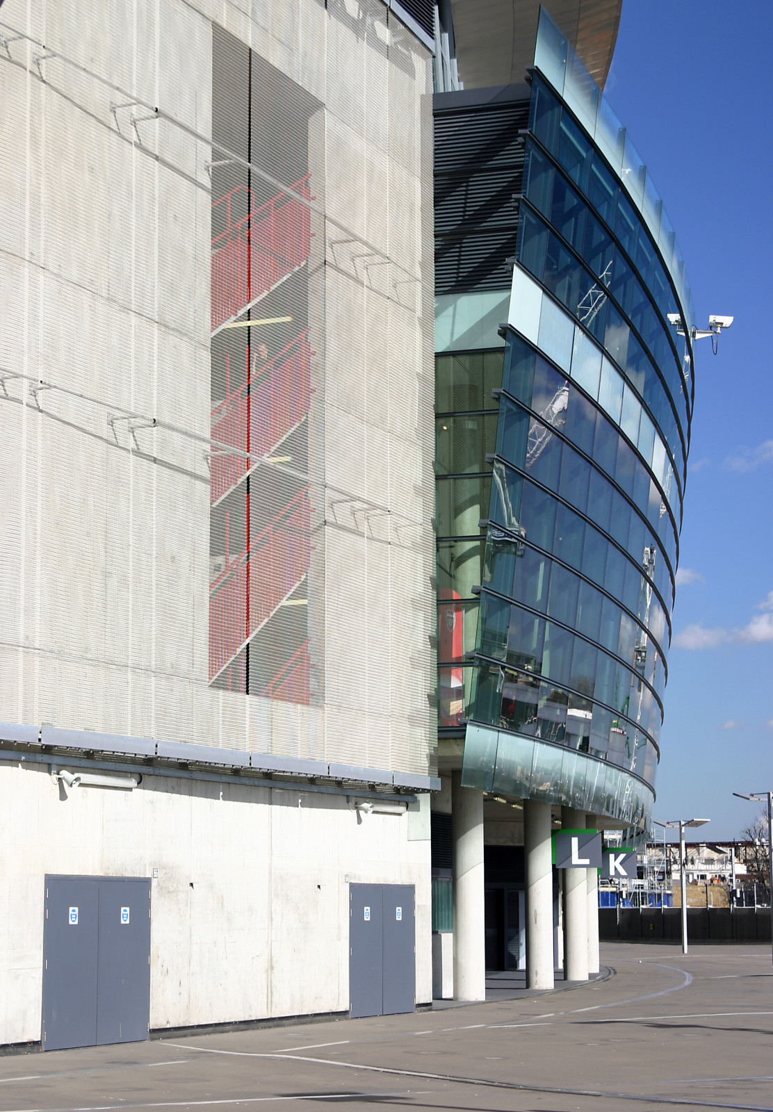 emirates stadium - london - united kingdom - 2007 - view round