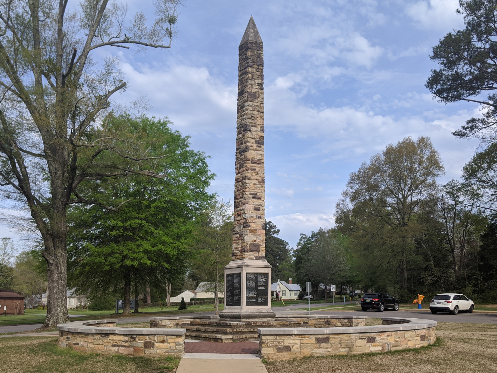 Trussville Veterans Memorial in Trussville | obelisk